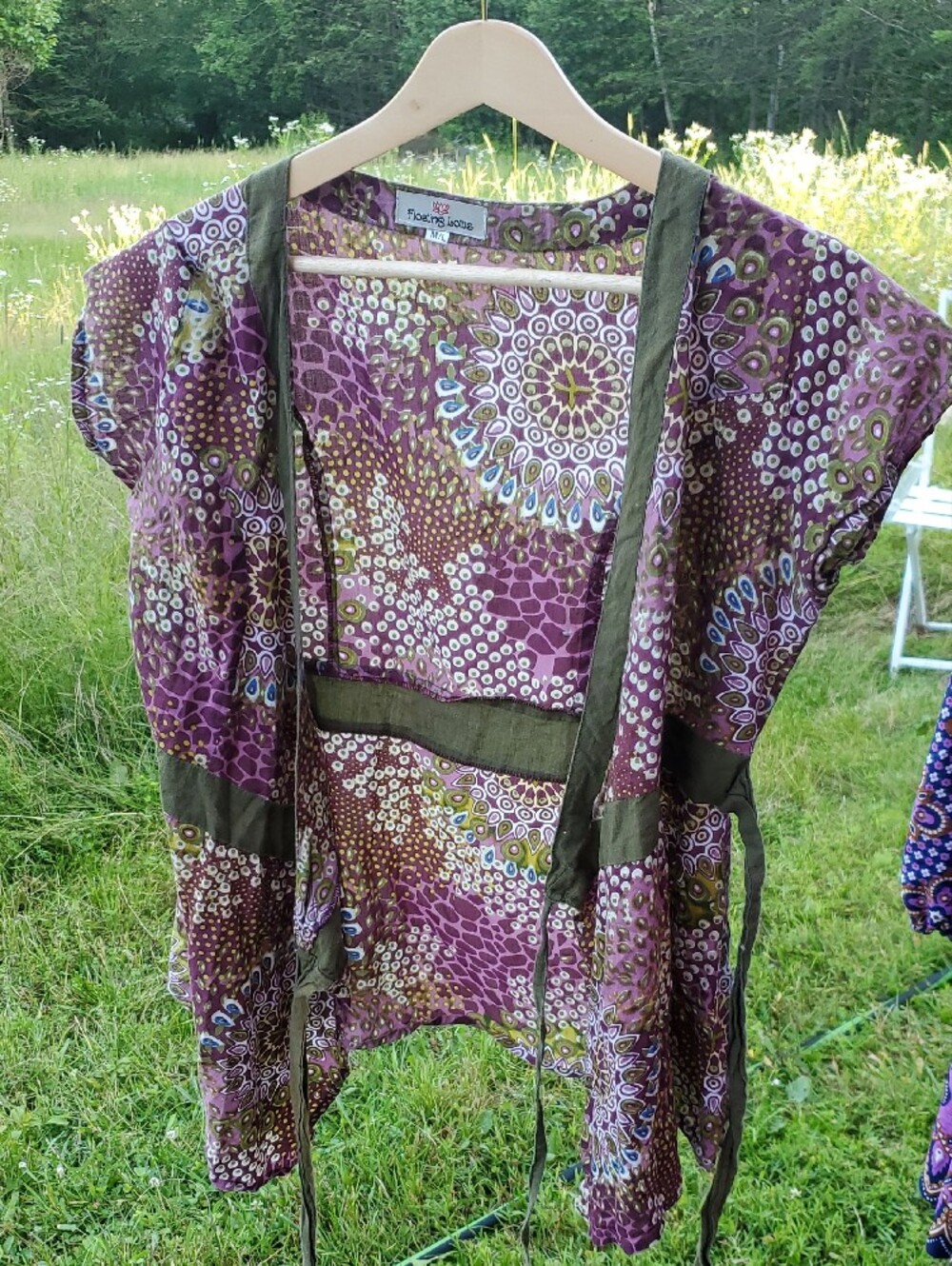 FLOATING LOTUS Purple Mandala Patterned Yoga Wrap Top Sz M / L